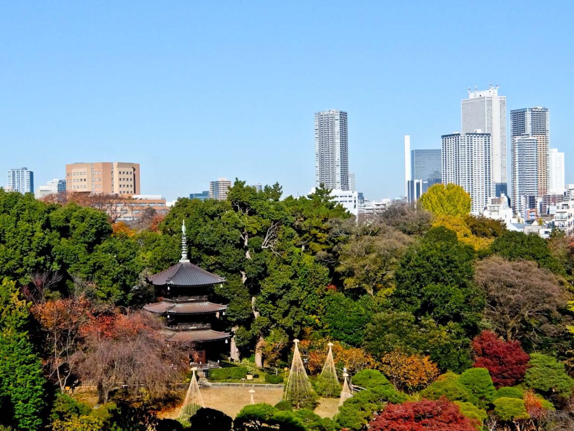 Restaurant Miyuki Pagoda and Garden