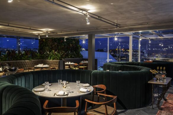 SEEN Restaurant 3 Comfy circular sofas at SEEN restaurant, Lisbon